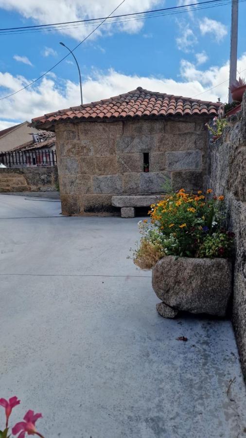 Villa Casa Da Penela Nogueira De Ramuin Esterno foto